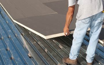 benefits of insulating Llwyncelyn flat roofing